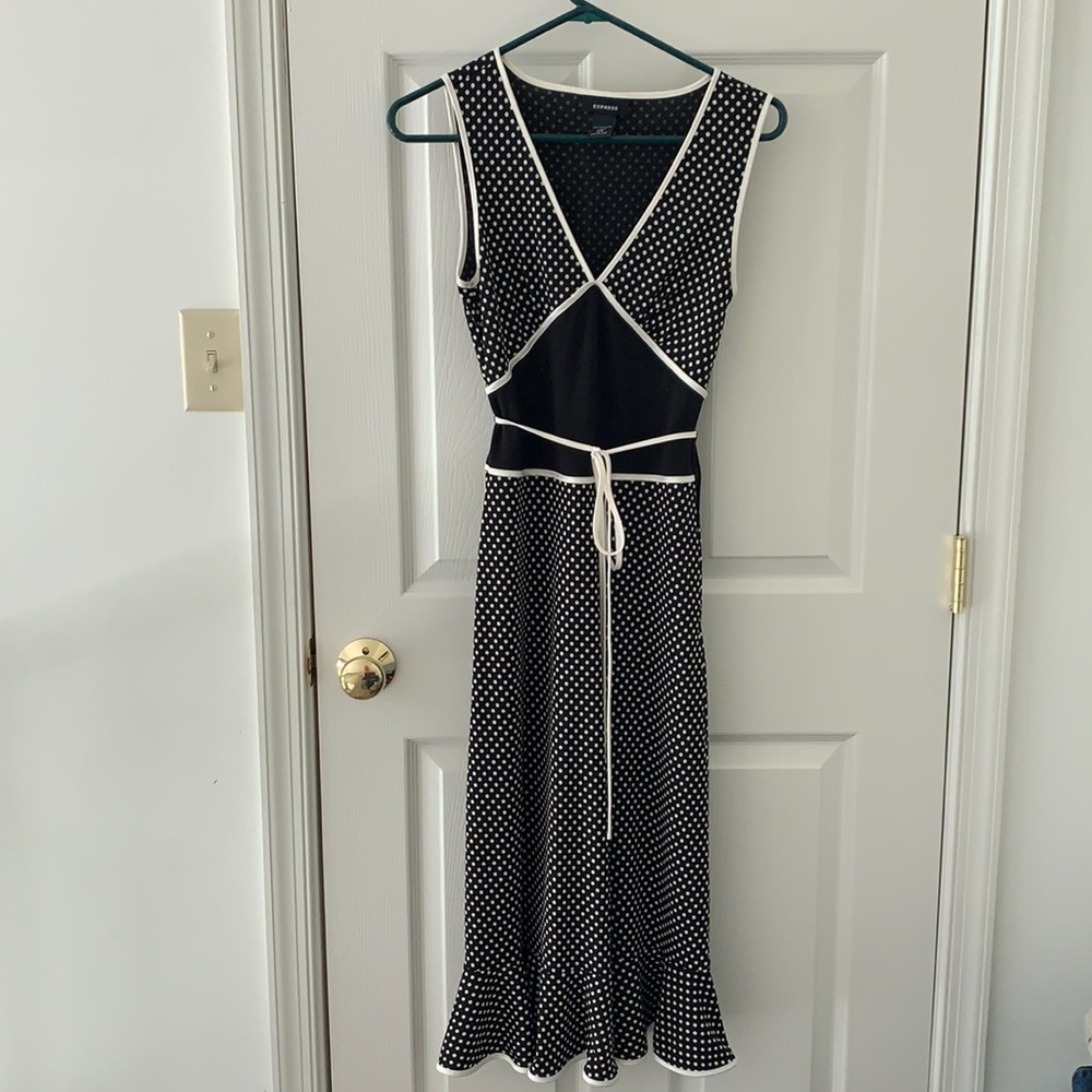 Women’s Express dress